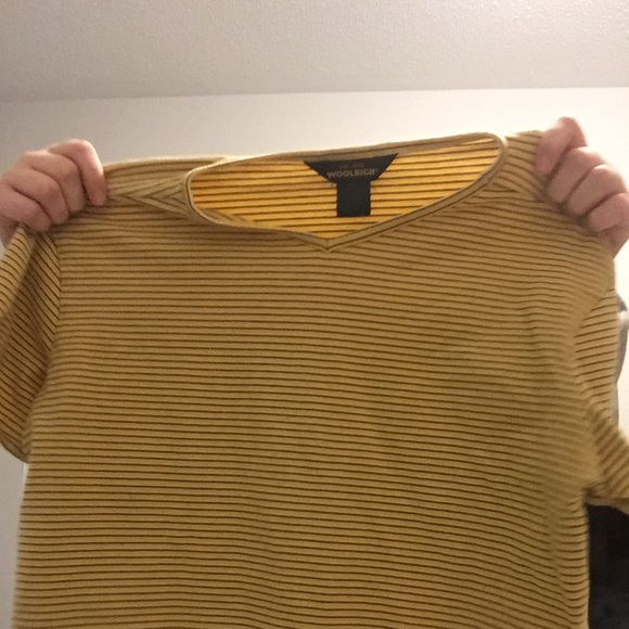 Yellow striped t shirt - Picture 3 of 3